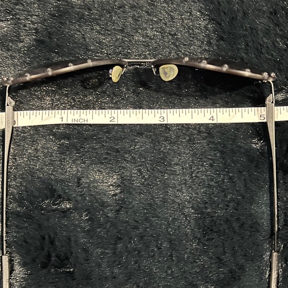 Authentic Louis Vuitton Monogram Aviator Sunnies - Picture 12 of 12